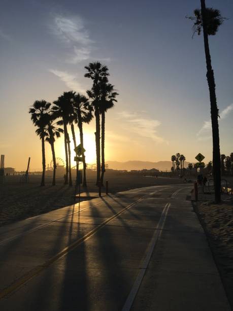 istock Santa Monica Pier Los Angeles 2186437914