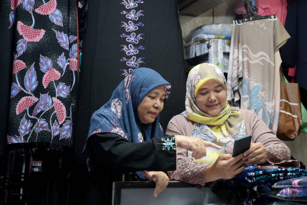 istock Muslim Small Business 2186577699