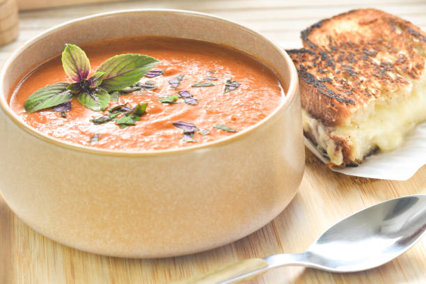 istock Tomato basil soup with a grilled cheese sandwich 2186659306