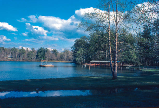 istock Lake Keowee & Dock - 1980 2186676753