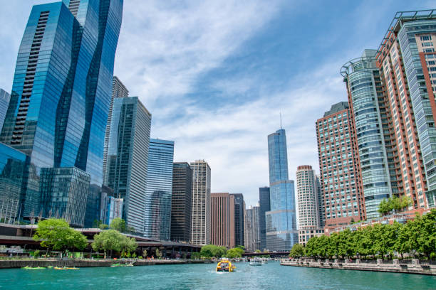 istock Chicago River Skyline and Riverfront on Summer Day in Downtown Chicago, IL 2186699952