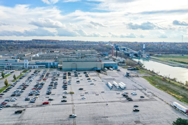 istock Outlet Collection at Niagara view, St. Catharines, Canada 2186700578