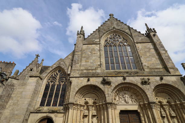 istock Dinan - Saint-Sauveur basilica 2186730193
