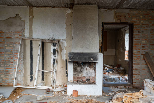 istock Old abandoned house with lots of debris 2186746360
