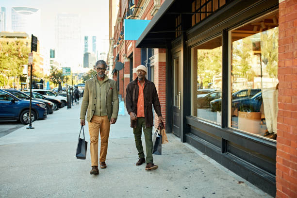istock Casually dressed friends shopping in downtown Chicago 2186753190
