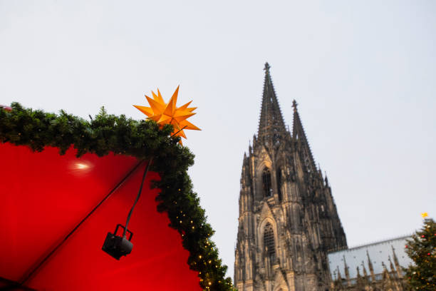 istock Christmas market stall and Cologne Cathedral 2186816297