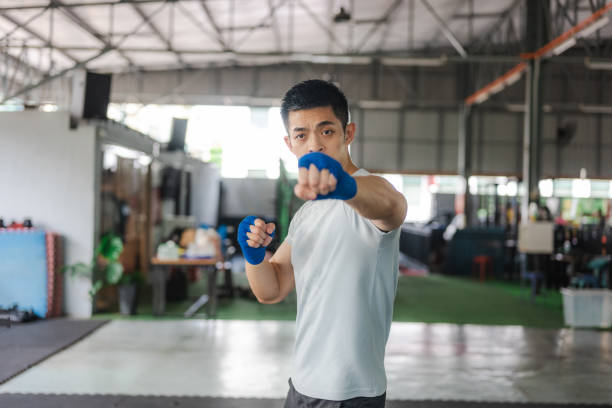 istock Strength in Stillness: A Kickboxer’s Focused Portrait 2186829213