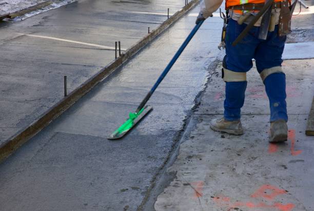 istock Smooth finish on the freshly poured concrete 2186841131