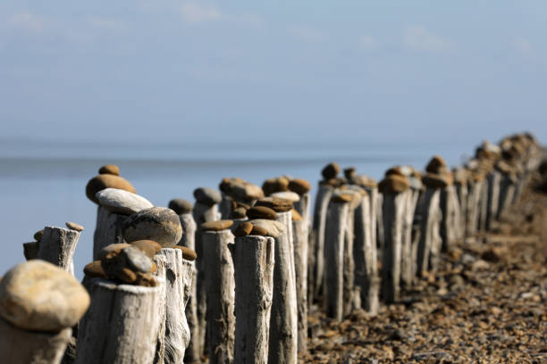 Stone men at a lake for relaxation and meditation
