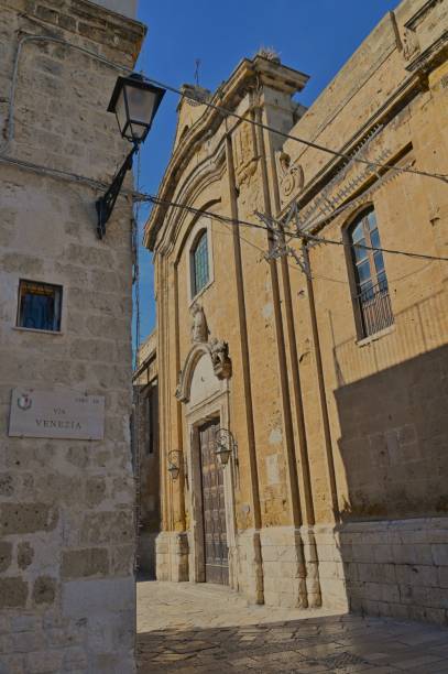 istock Landmarks of Italy - Bari 2186853965