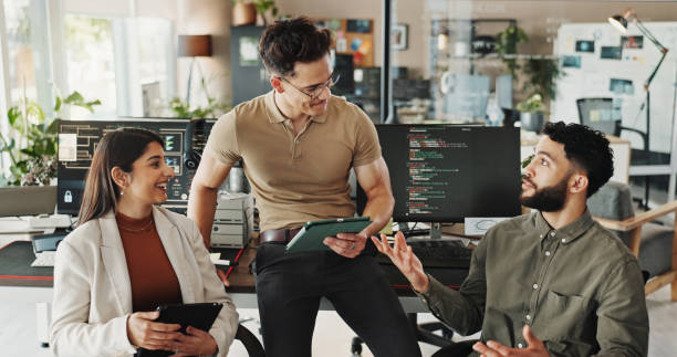 programmer, teamwork and research with business people in office for website developer, coding bootcamp and review. mentor, collaboration and software engineer with group of employees in tech startup - programador imagens e fotografias de stock