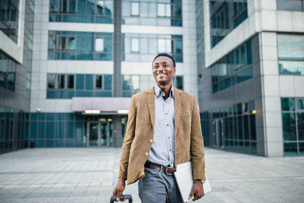 istock Businessman Leaving Office Building 2187019935