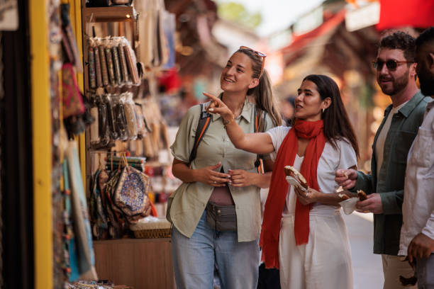 istock Tourists buying souvenirs in Istanbul 2187033729