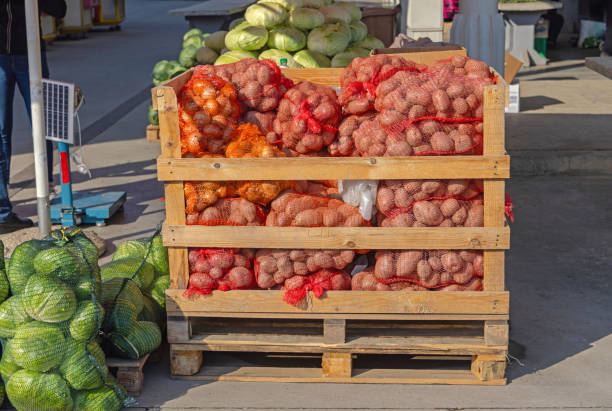 istock Potato Sacks Pallet Market 2187037610