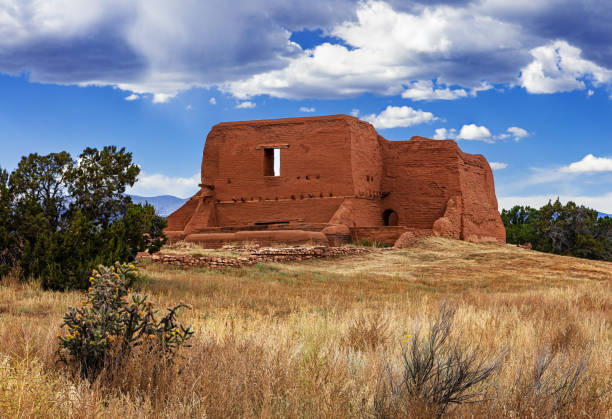 istock Pecos Pueblo Adobe Mission Ruins 2187040568