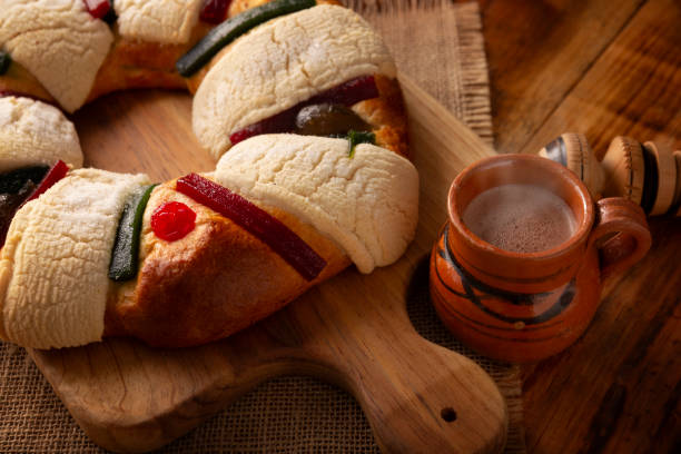 istock Rosca de Reyes and hot cocoa Mexico tradition 2187046723
