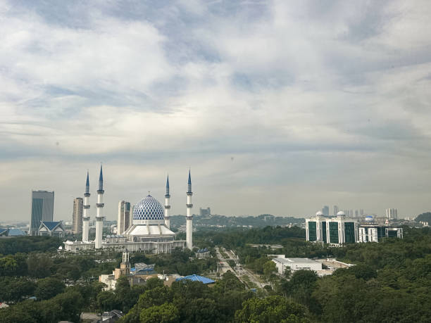 istock Masjid Sultan Salahuddin Abdul Aziz Shah 2187219421