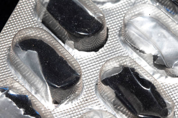 istock Open Used Broken Foil Pill Popping Tablet Dispenser Blister Packet Close Up 2187313475