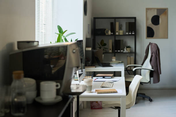 istock Workplaces of economists or managers 2187332138