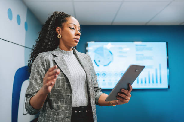 istock Business woman 2187445544