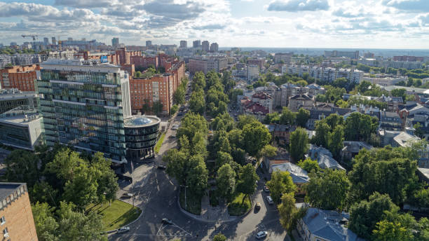 istock City view with a large building in the middle 2187759189