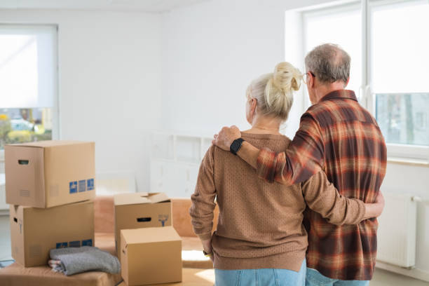 istock Senior couple moving house 2187823512