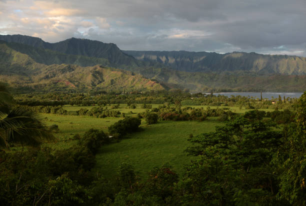 istock Hanalei Valley and Surrounding Mountains 2188027277