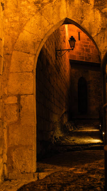 istock Village de Rocamadour, de nuit 2188160047