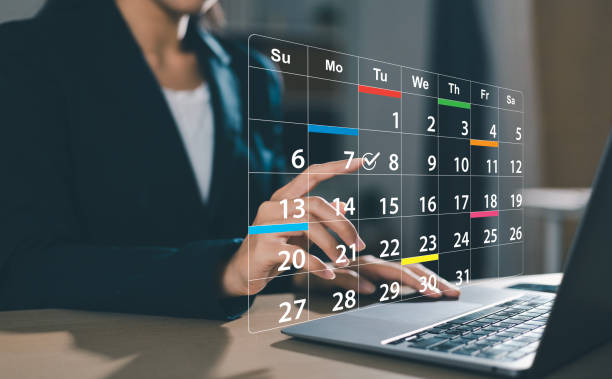 fotografii de stoc, fotografii și imagini scutite de redevențe cu planificarea și programarea calendarelor de întâlniri, a activităților, a gestionării timpului, a notificărilor și a memento-urilor evenimentelor importante cu ecrane virtuale. - agendă