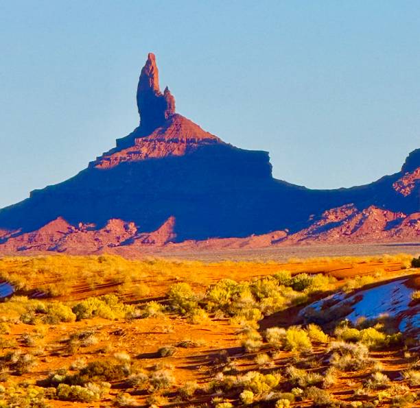 Located in Utah and Arizona, Monument Valley is a collection of crimson mesas and towering sandstone buttes.