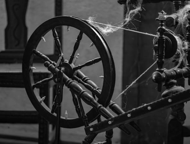 The old and vintage spinning wheel