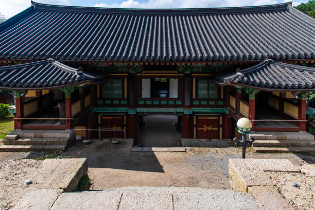 istock exterior of the Buddhist temple building 2188495075