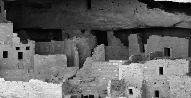 Cliff dwellings built by the Ancestral Puebloan located at Ames’s Verde, Colorado. There area was abandoned around 1300AD.