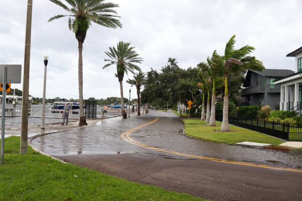 istock Flooded street 2188642067