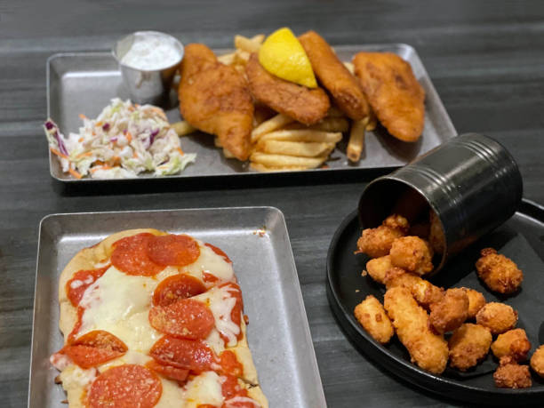 istock happy hour bar food 2188759086