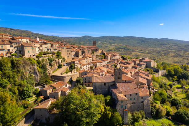 istock Santa Flora, Tuscan medieval town from drone 2188803238