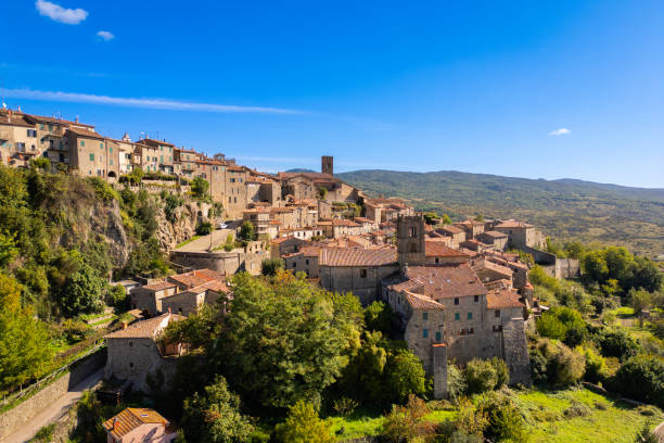 istock Santa Flora, Tuscan medieval town from drone 2188803268