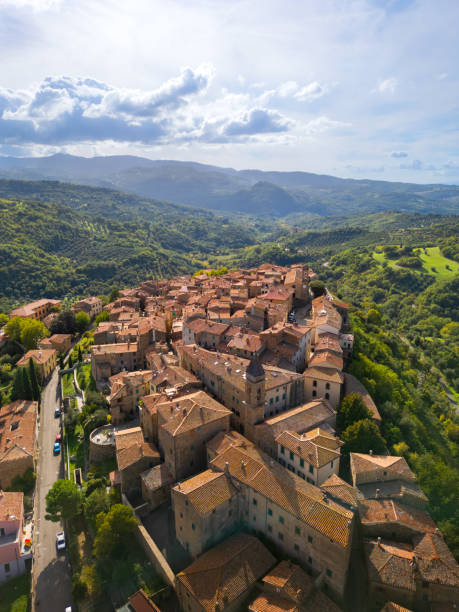 istock Seggiano, Tuscan medieval town from drone 2189060155