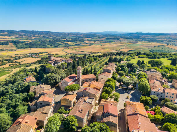 istock Saturnia, Tuscan medieval town from drone 2189060166