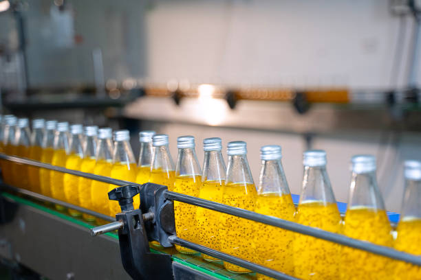 istock Automation Machine is working at beverage factory. 2189147438