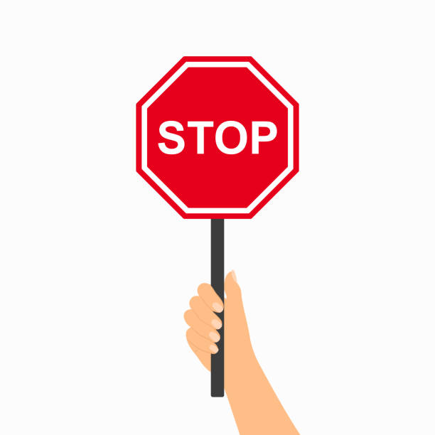 illustrations, cliparts, dessins animés et icônes de main tenant le panneau de signalisation d’arrêt sur fond blanc - panneau stop