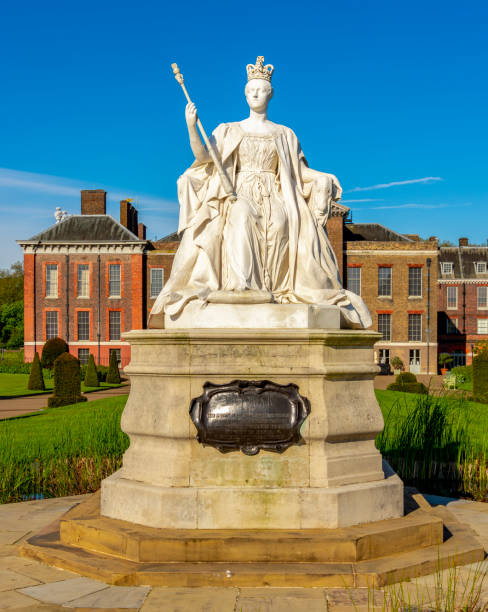 istock Queen Victoria monument in London, UK 2189190686