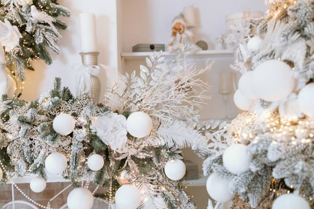 Elegant winter decorations with white ornaments and a festive atmosphere