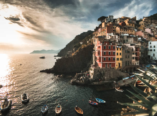 istock riomaggiore in liguria 2189343746