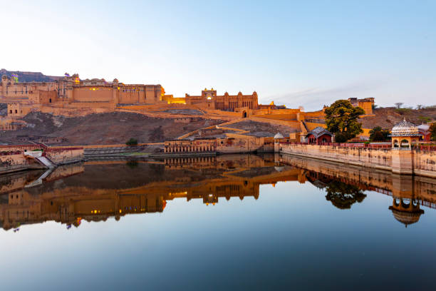 istock Amber Fort in Jaipur, Rajasthan, India 2189355061