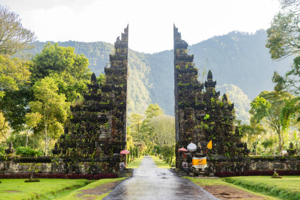 istock Indonesian Gates with Scenic Mountain Landscape in Bali 2189408052