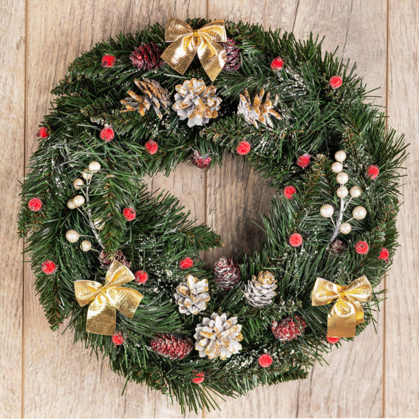 istock Christmas festive wreath 2189426332