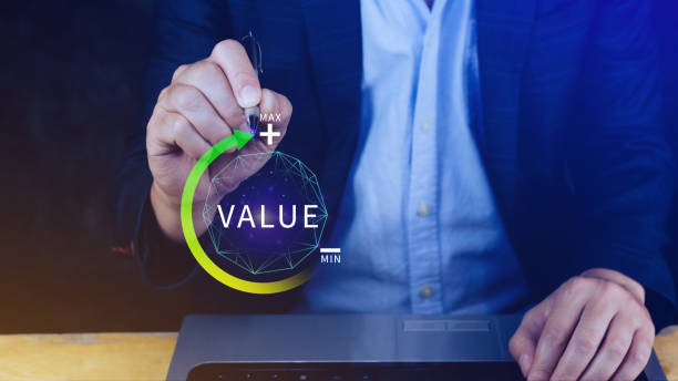 istock Increase value service, growth value, company value added, business leverage valuable ERP systems growth concept, digital marketing leadership success target, UUID, FaaS 2189426811