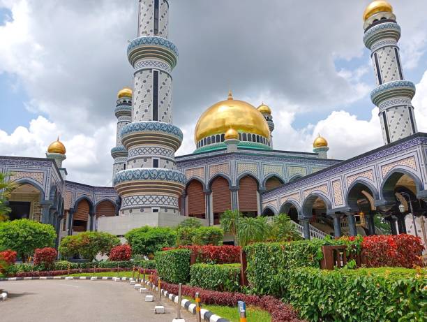 istock Beautiful park in front of mosque with golden dome 2189503401