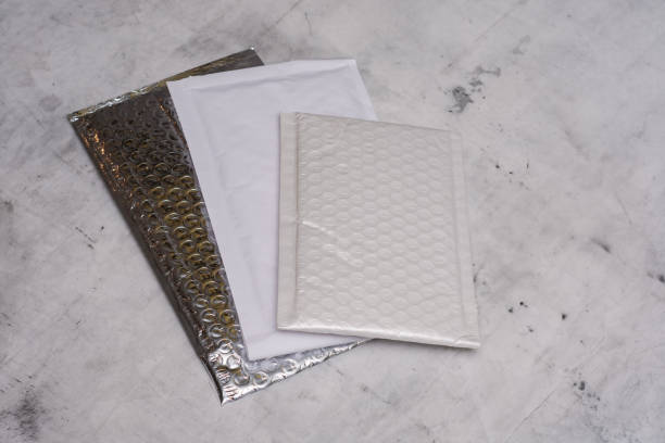 Shuttle Envelopes 250+ Padded Envelope Delivery Stock Photos, Pictures & Royalty-Free ...